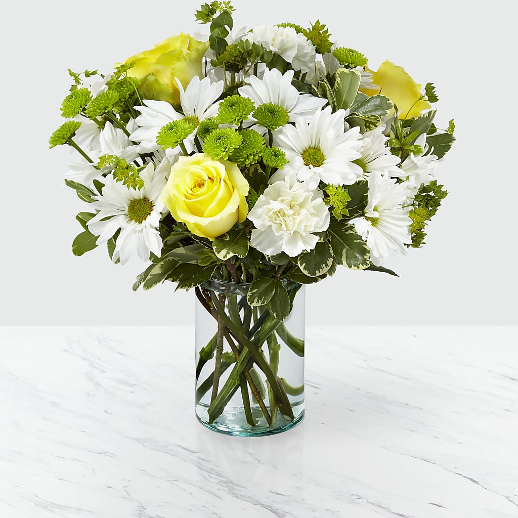 Happy Day Bouquet – Castalia Flower Shoppe, Castalia OH