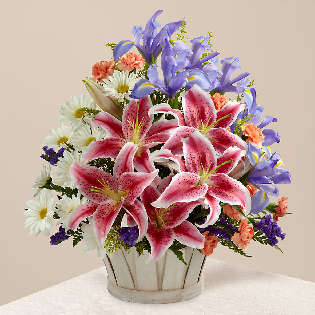 The Wondrous Nature Bouquet – Castalia Flower Shoppe, Castalia OH