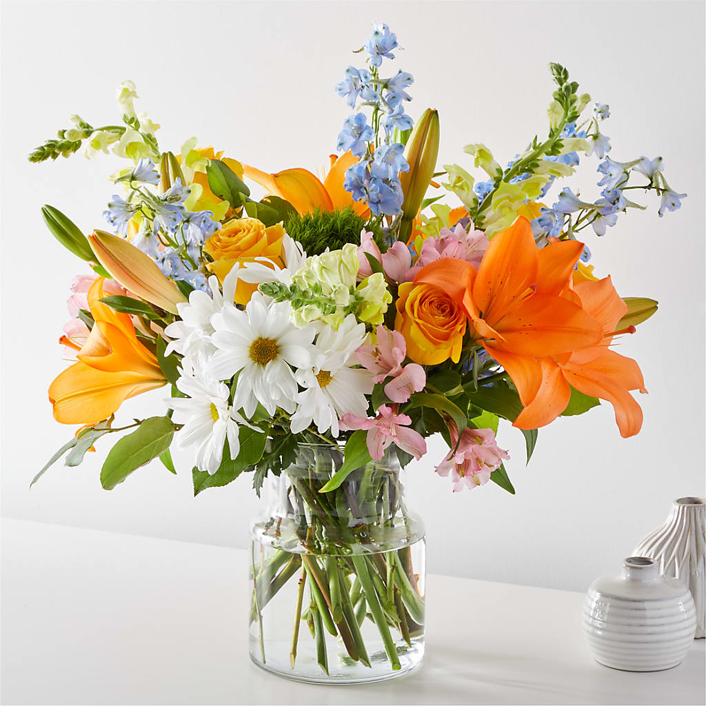 Sun Salutation Bouquet – Castalia Flower Shoppe, Castalia OH