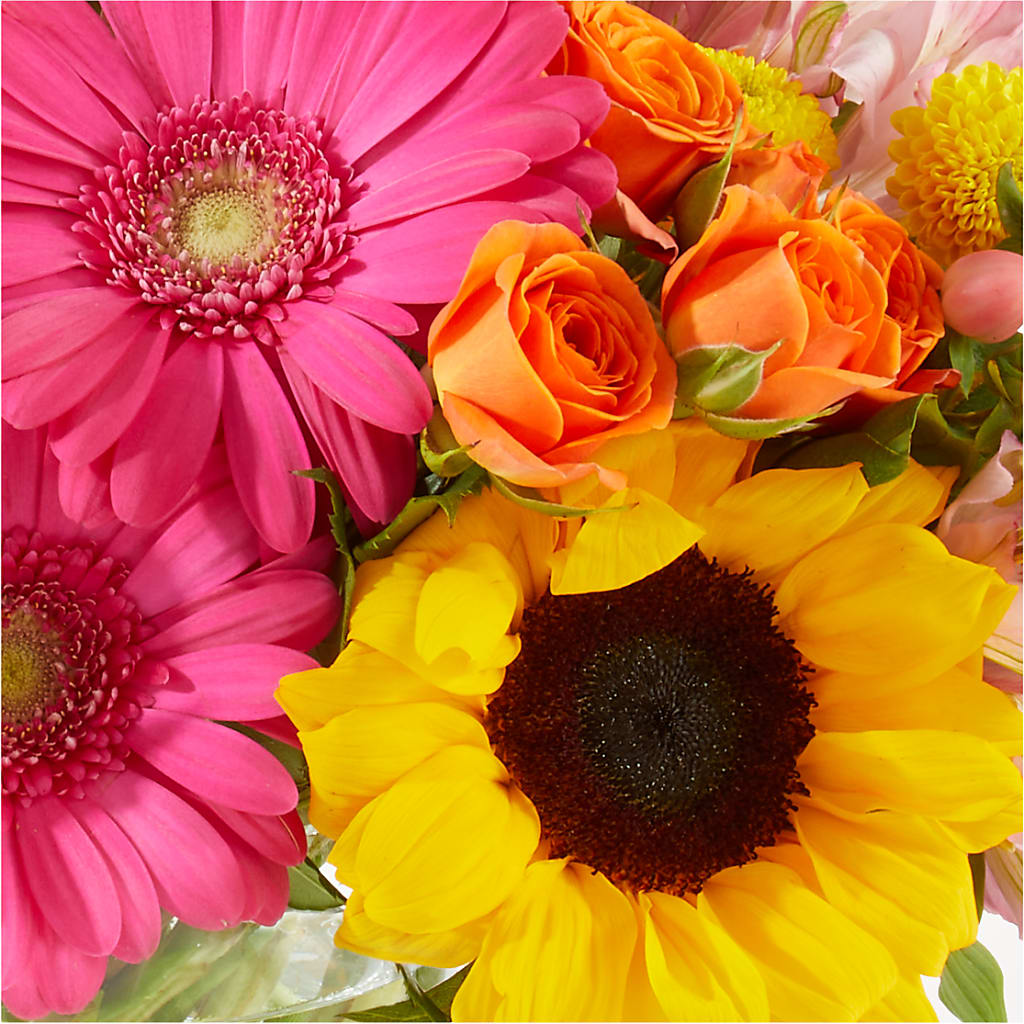 Florist Original Mixed Bouquet – Castalia Flower Shoppe, Castalia OH