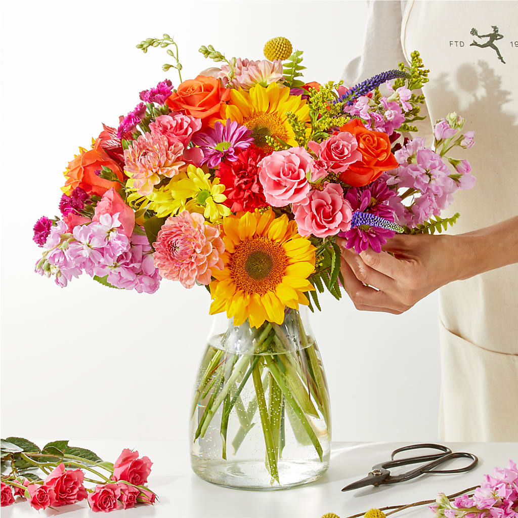 Cue the Confetti - A Florist Original – Castalia Flower Shoppe, Castalia OH