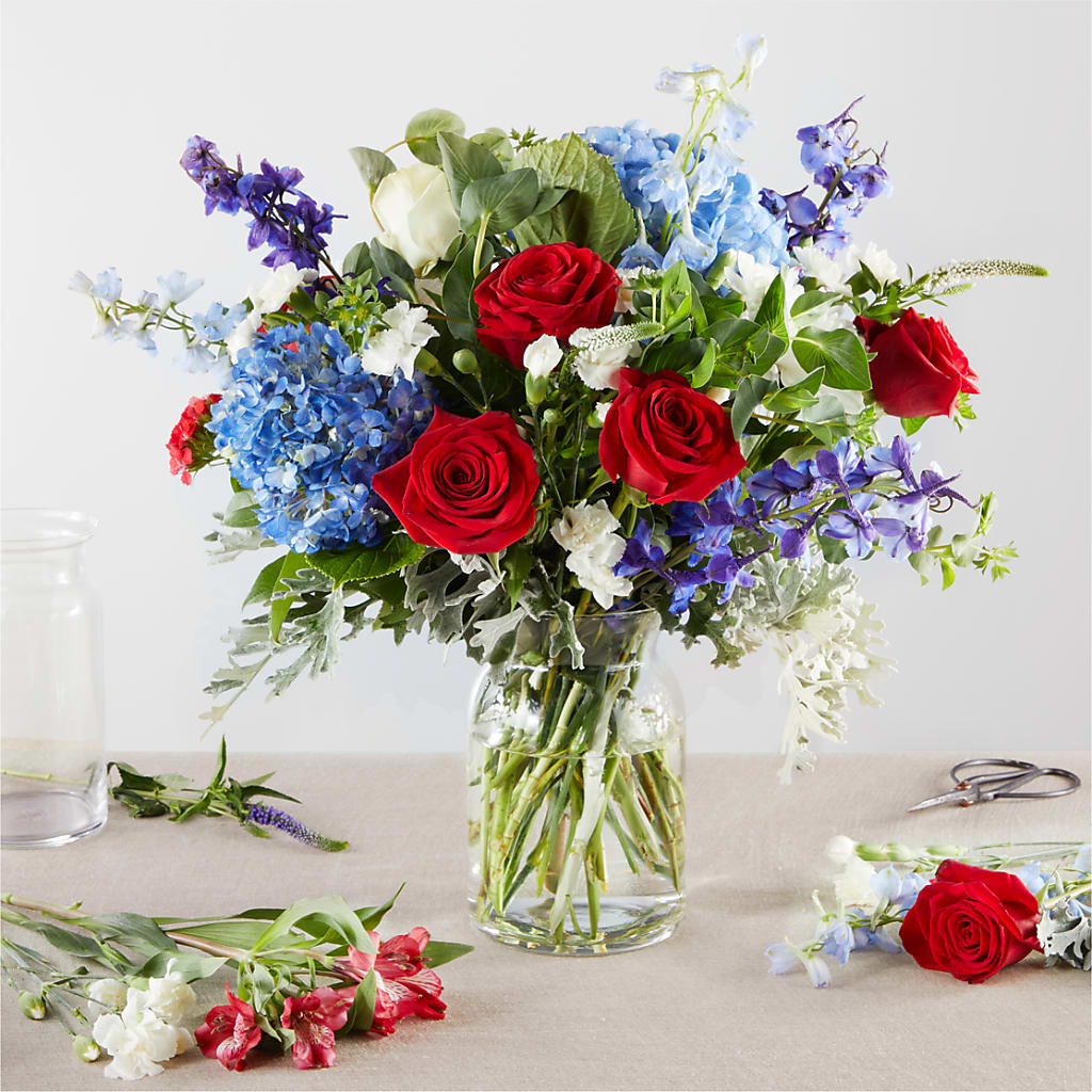 Star Spangled - A Florist Original – Castalia Flower Shoppe, Castalia OH