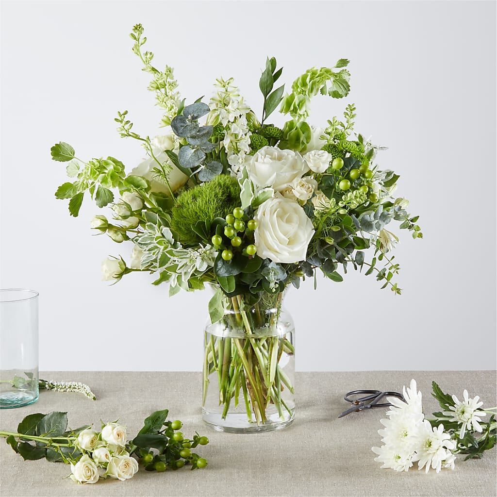 Irish Garden - A Florist Original – Castalia Flower Shoppe, Castalia OH