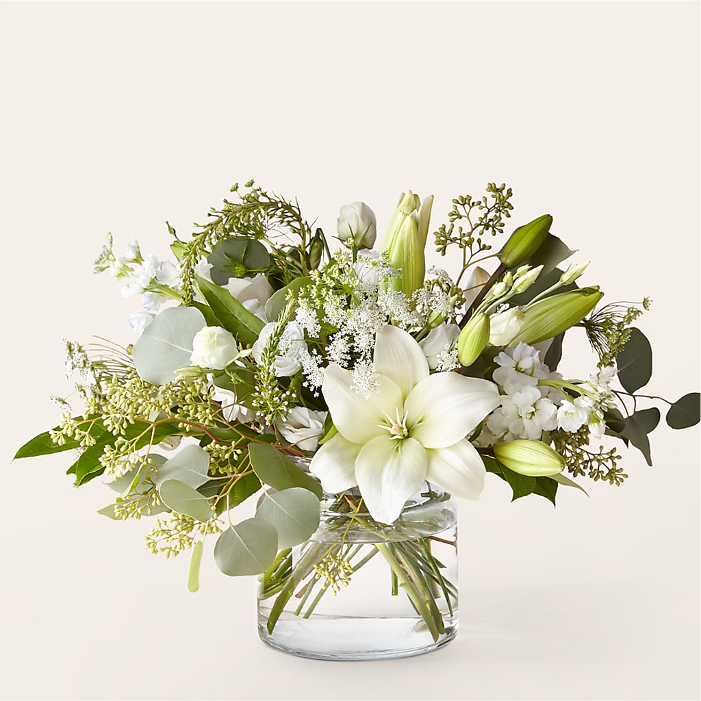 Alluring Elegance Bouquet – Castalia Flower Shoppe, Castalia OH