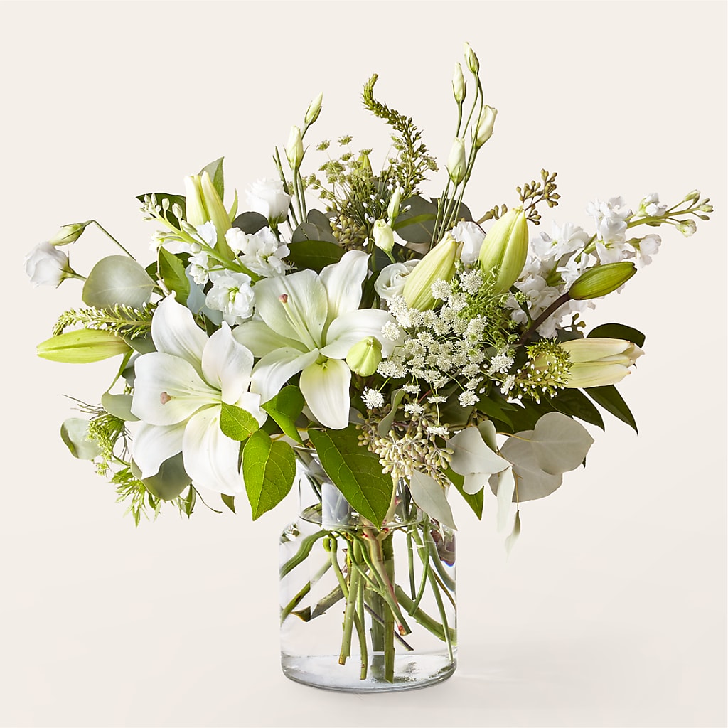 Alluring Elegance Bouquet – Castalia Flower Shoppe, Castalia OH