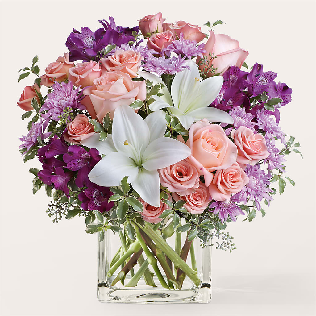 Mani Pedi Bouquet – Castalia Flower Shoppe, Castalia OH