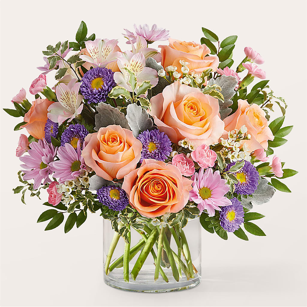 Glimmer Bouquet – Castalia Flower Shoppe, Castalia OH
