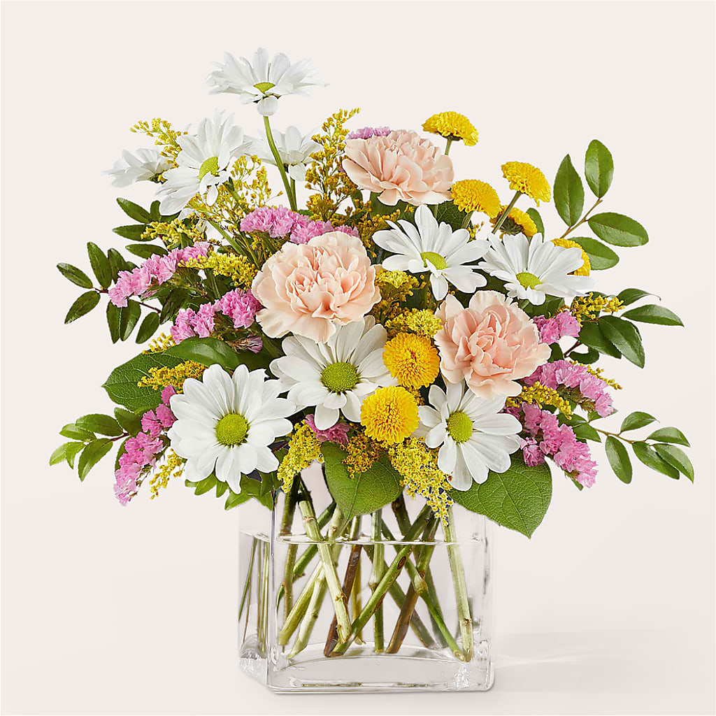 Country Cottage Bouquet – Castalia Flower Shoppe, Castalia OH