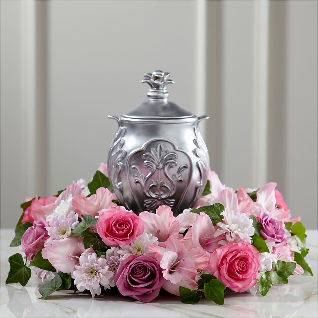 Glorious Tribute Arrangement – Castalia Flower Shoppe, Castalia OH