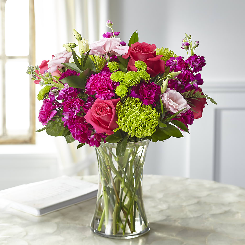 Everlasting Embrace Bouquet – Castalia Flower Shoppe, Castalia OH