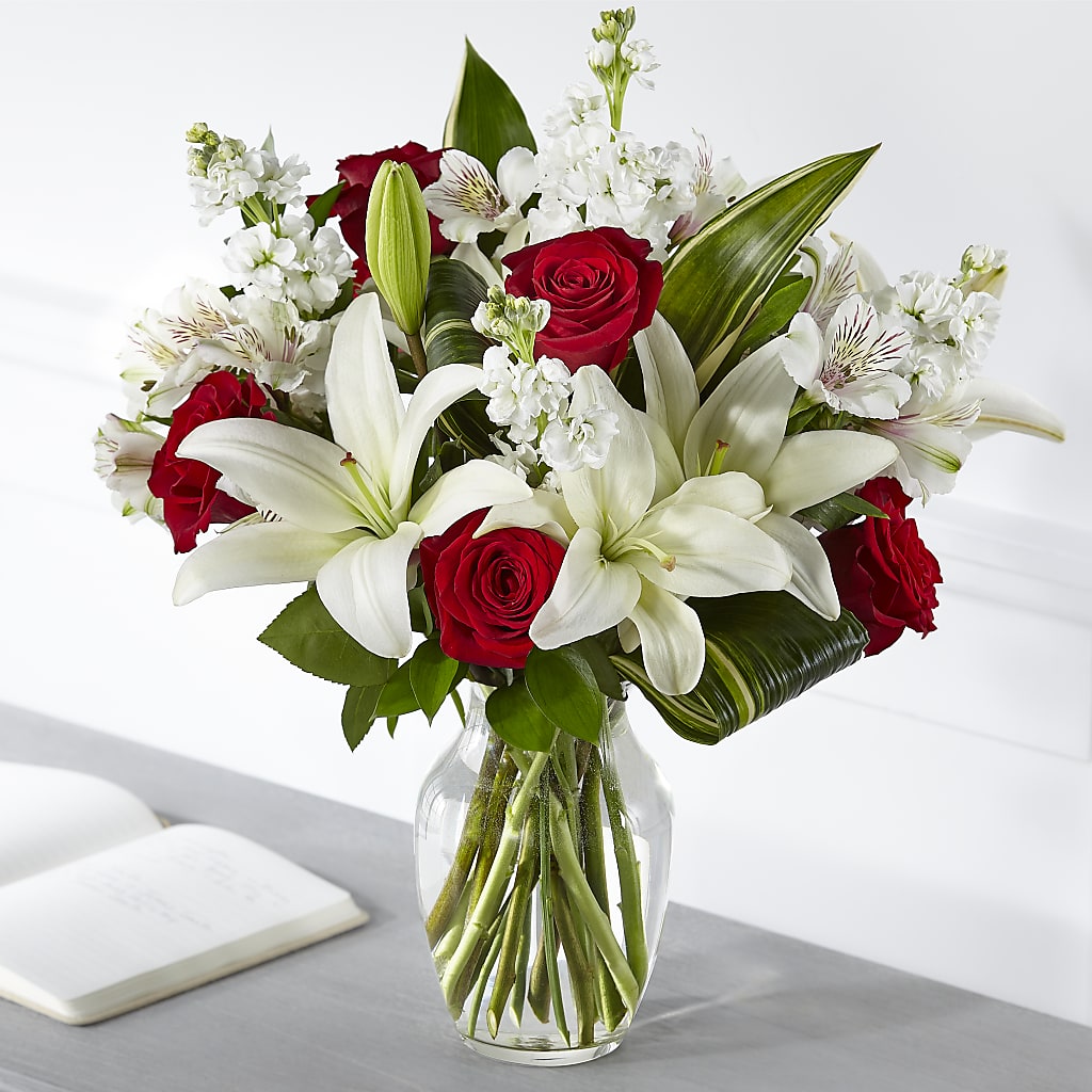 Loving Respect Bouquet – Castalia Flower Shoppe, Castalia OH
