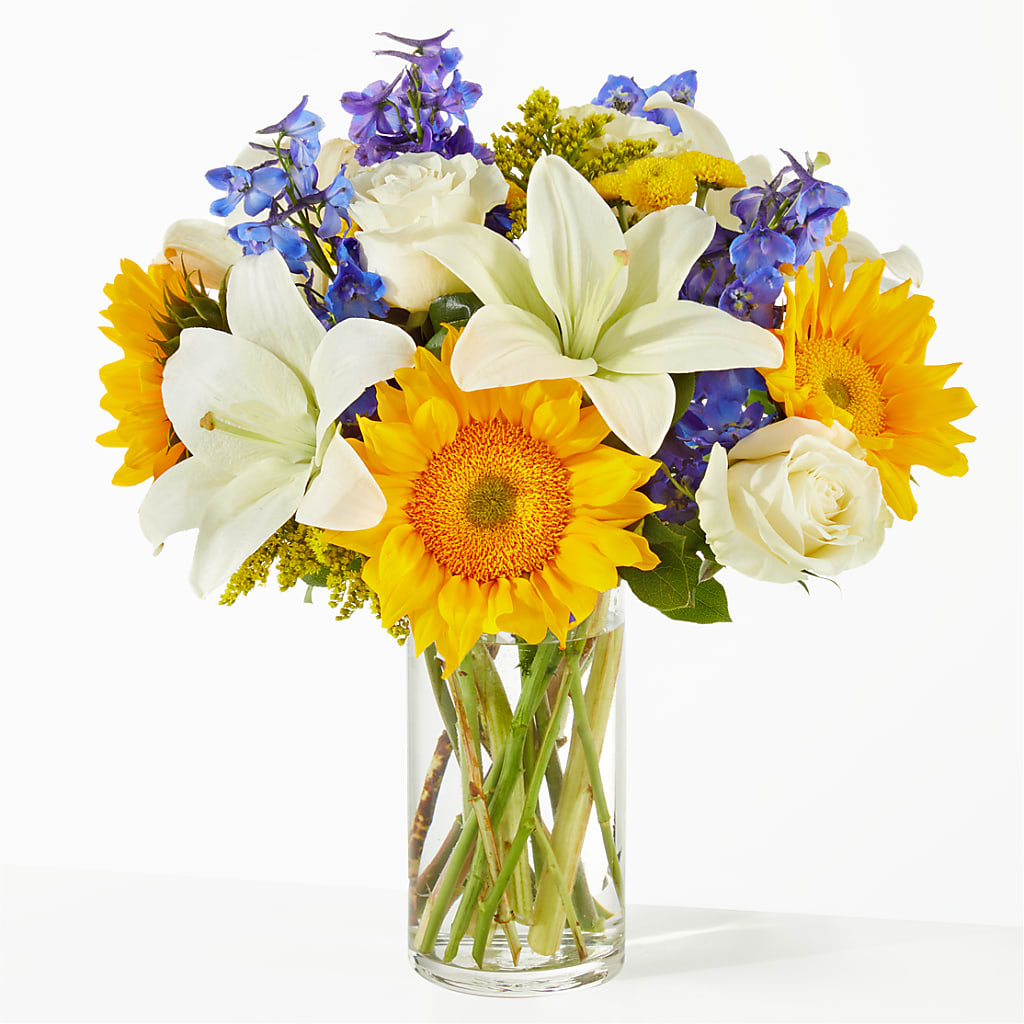 Stargazing Bouquet – Castalia Flower Shoppe, Castalia OH