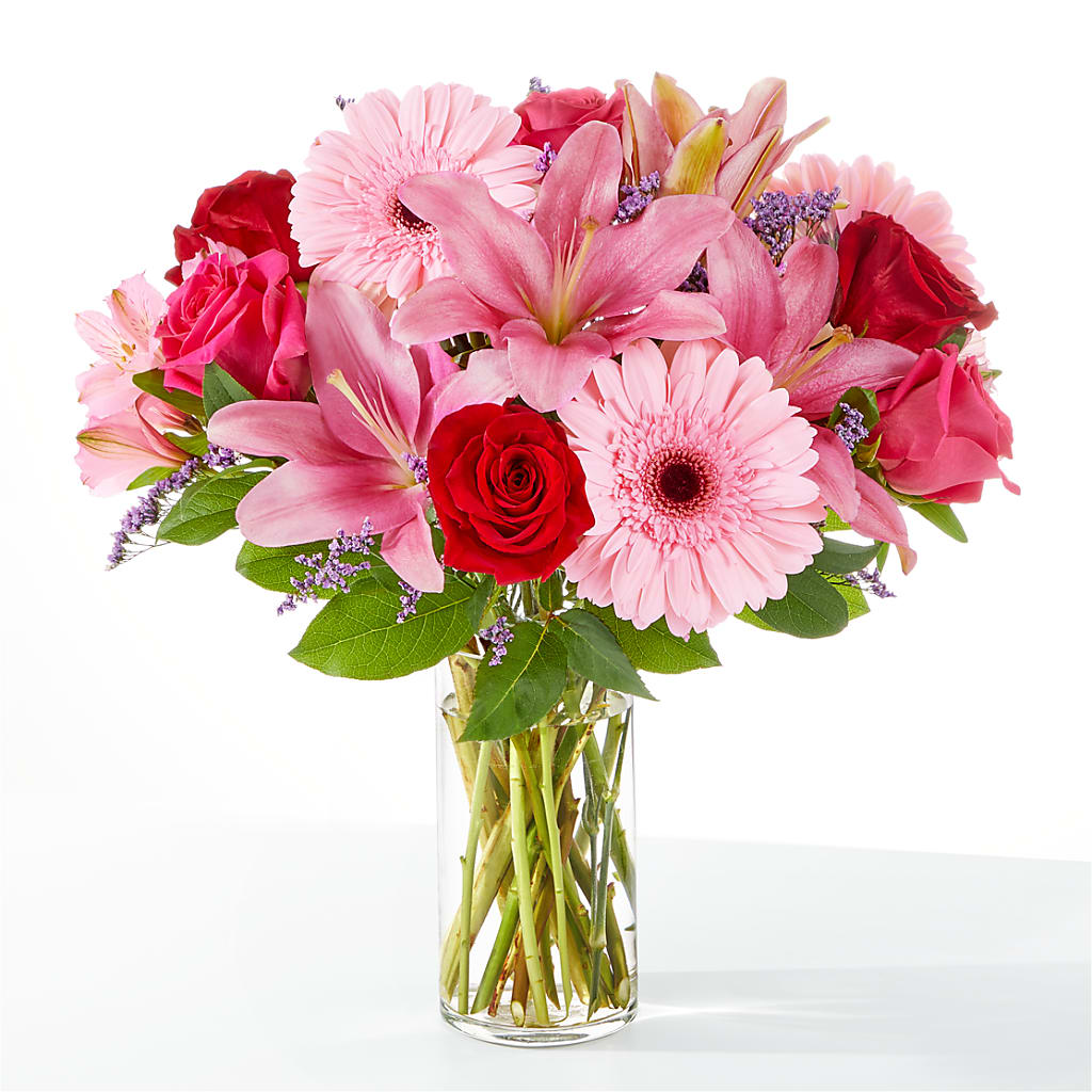 Lots of Love Bouquet – Castalia Flower Shoppe, Castalia OH