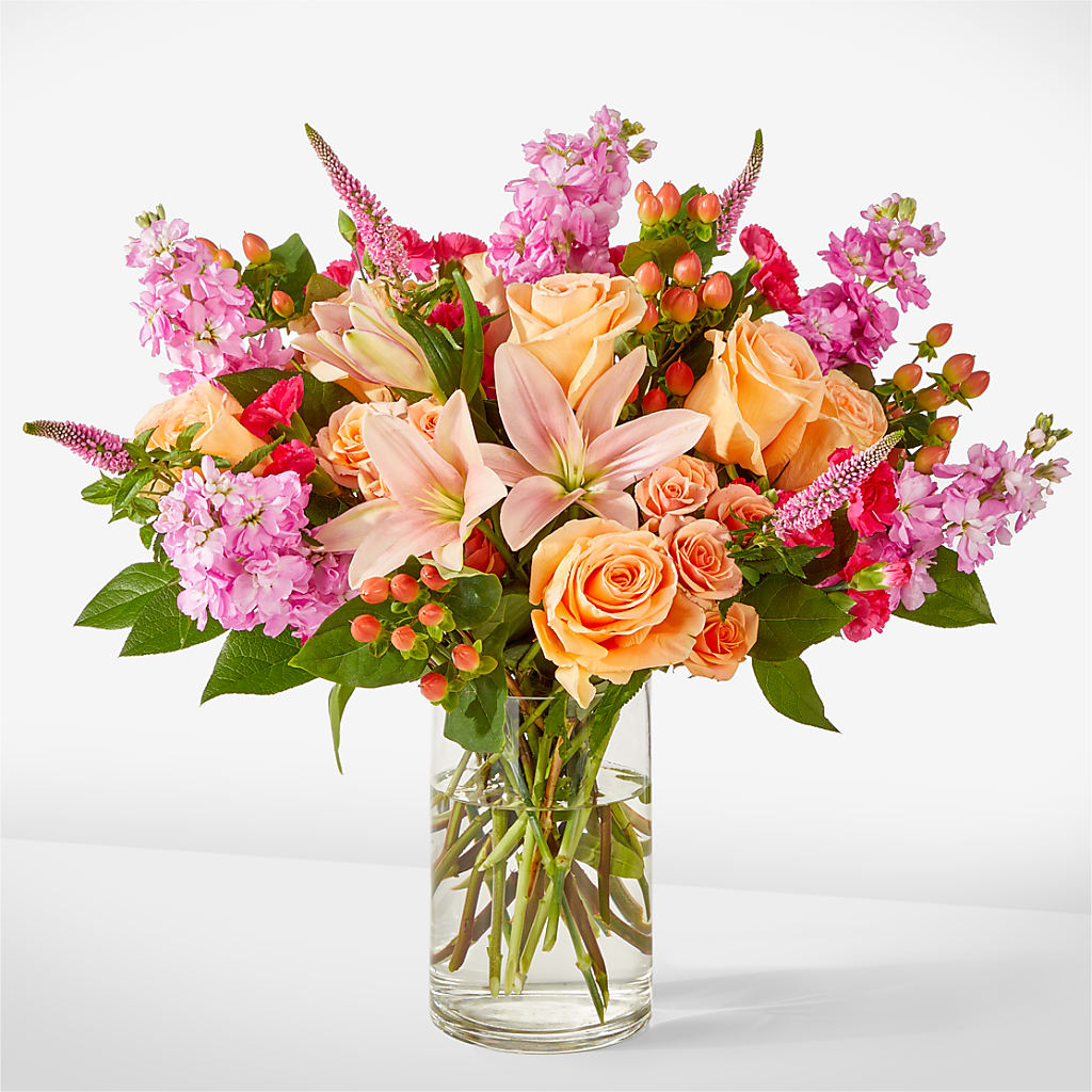 Bisous Bouquet – Castalia Flower Shoppe, Castalia OH