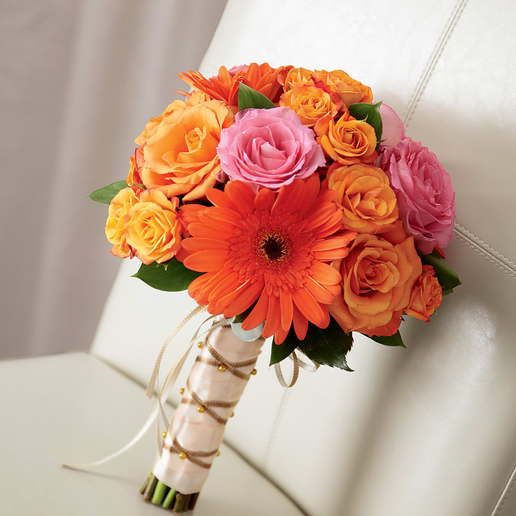 Lifetime of Love Bouquet – Castalia Flower Shoppe, Castalia OH