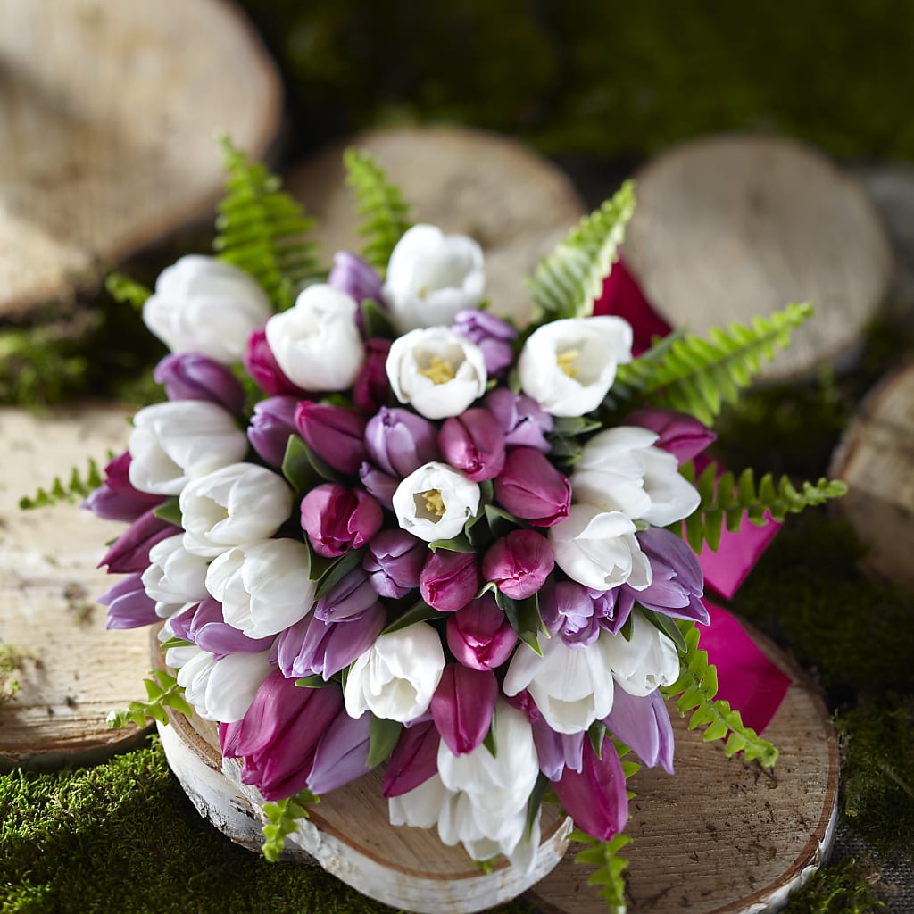 Steal My Heart Bouquet – Castalia Flower Shoppe, Castalia OH