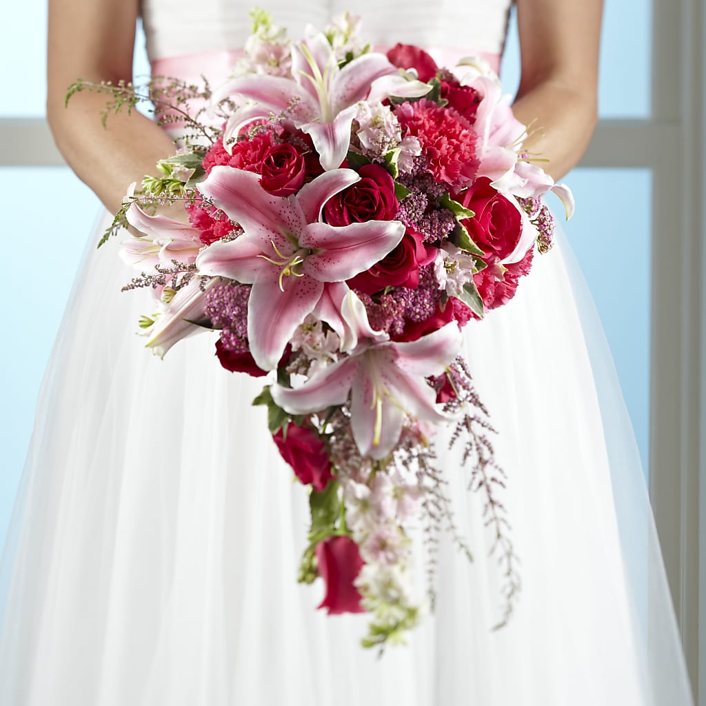 Lily & Rose Bouquet – Castalia Flower Shoppe, Castalia OH