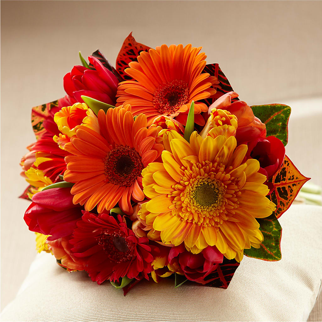 Sunglow Bouquet – Castalia Flower Shoppe, Castalia OH