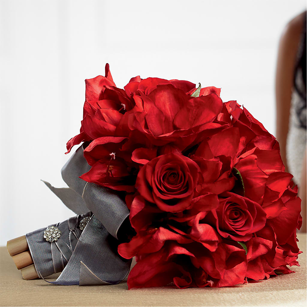 Heart's Happiness Bouquet – Castalia Flower Shoppe, Castalia OH