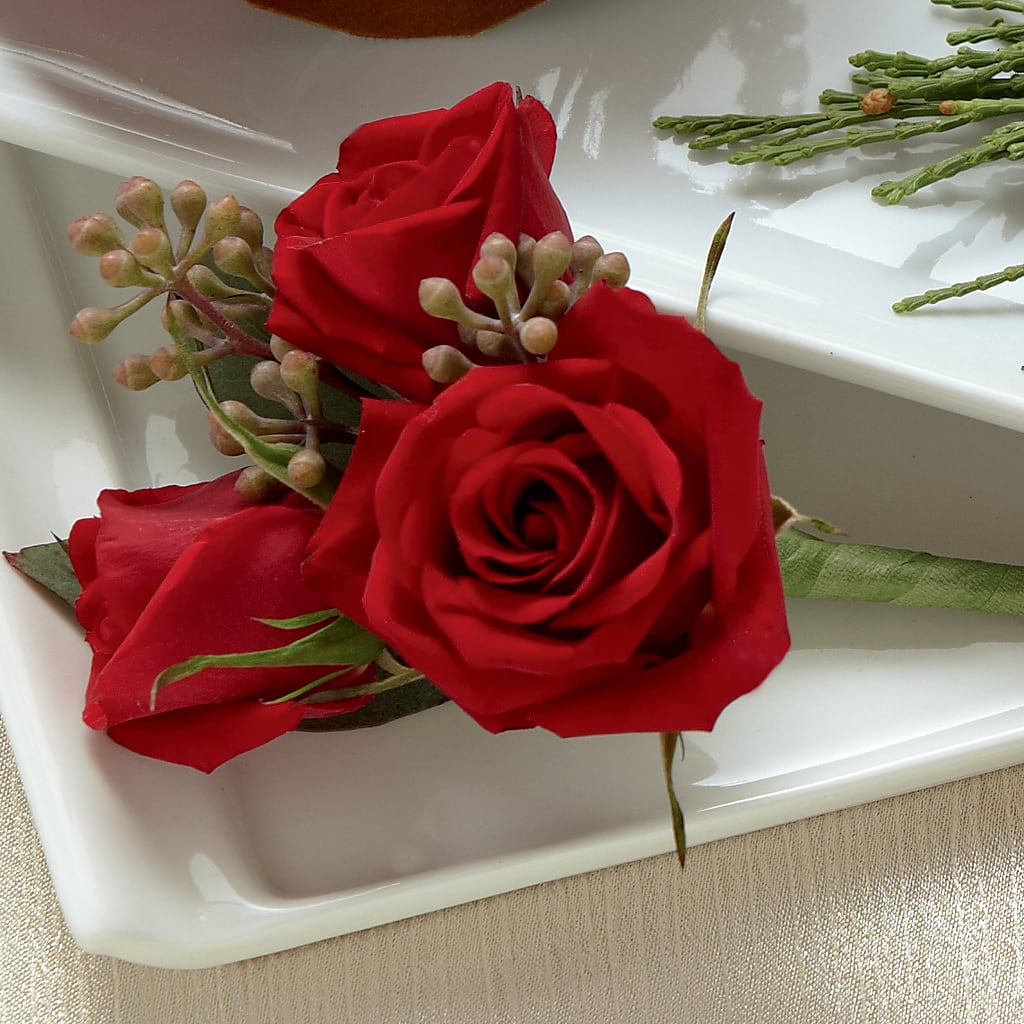 Red Spray Rose Boutonniere – Castalia Flower Shoppe, Castalia OH