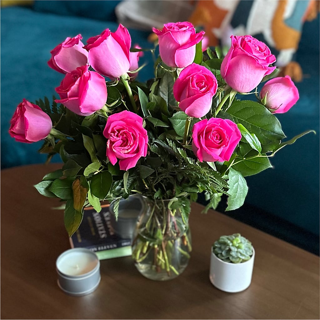 Long Stem Pink Rose Bouquet –  Castalia Flower Shoppe, Castalia OH