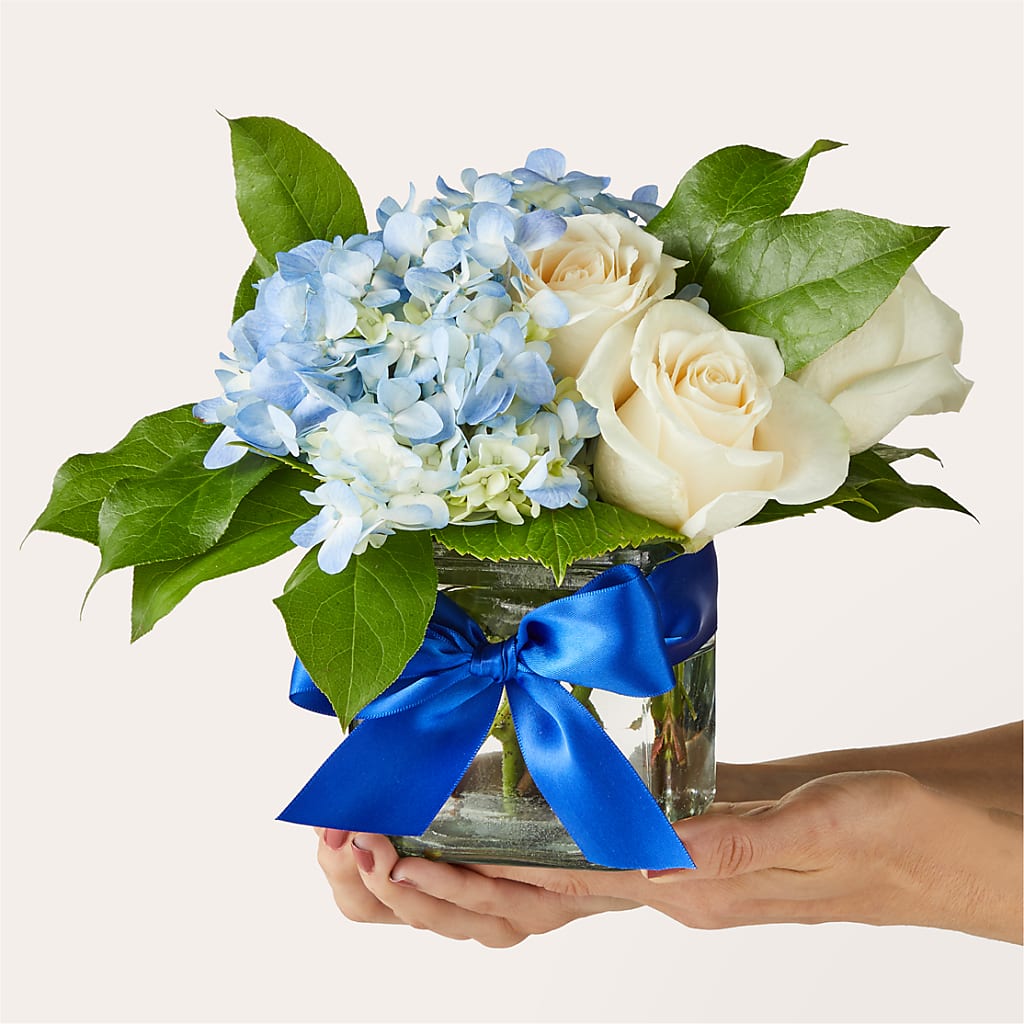 Sky Blue Delight Bouquet –  Castalia Flower Shoppe, Castalia OH