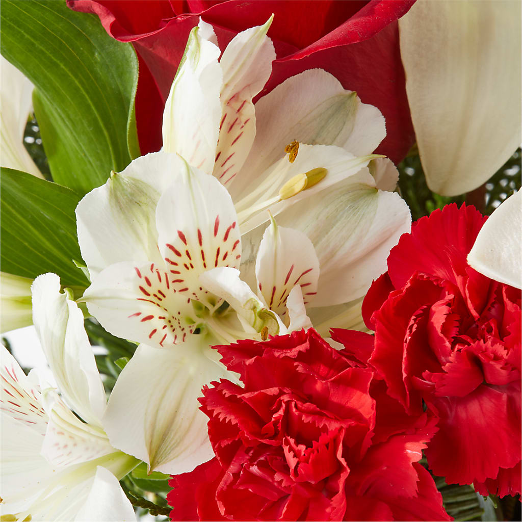 Holiday Season Bouquet –  Castalia Flower Shoppe, Castalia OH
