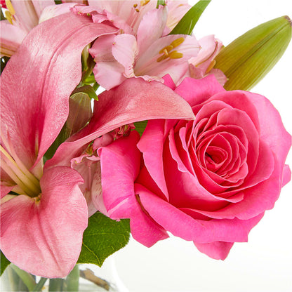 Lots of Love Bouquet –  Castalia Flower Shoppe, Castalia OH