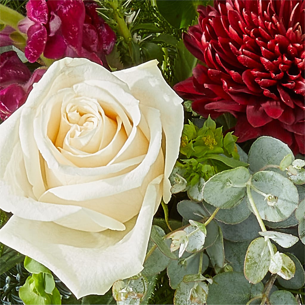 Cranberry Fizz Bouquet –  Castalia Flower Shoppe, Castalia OH