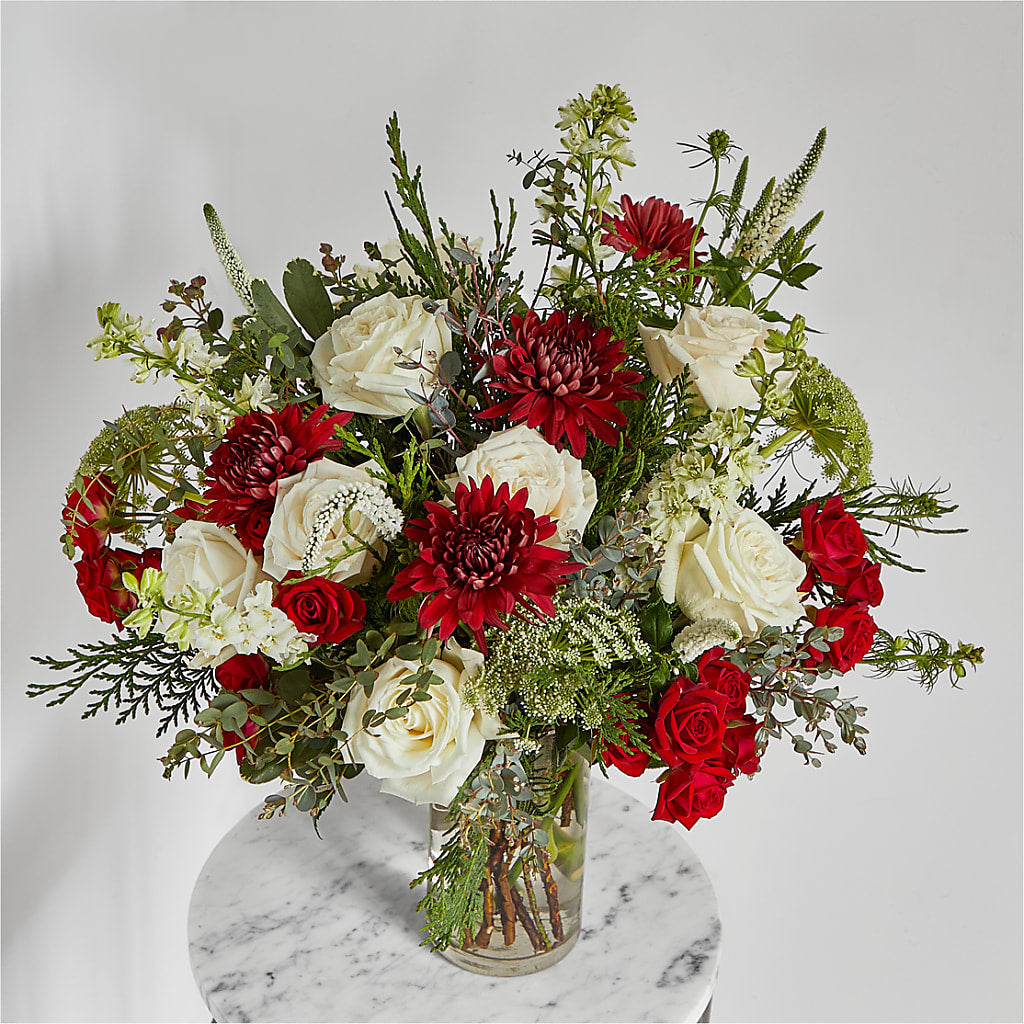 Favorite Traditions Bouquet –  Castalia Flower Shoppe, Castalia OH