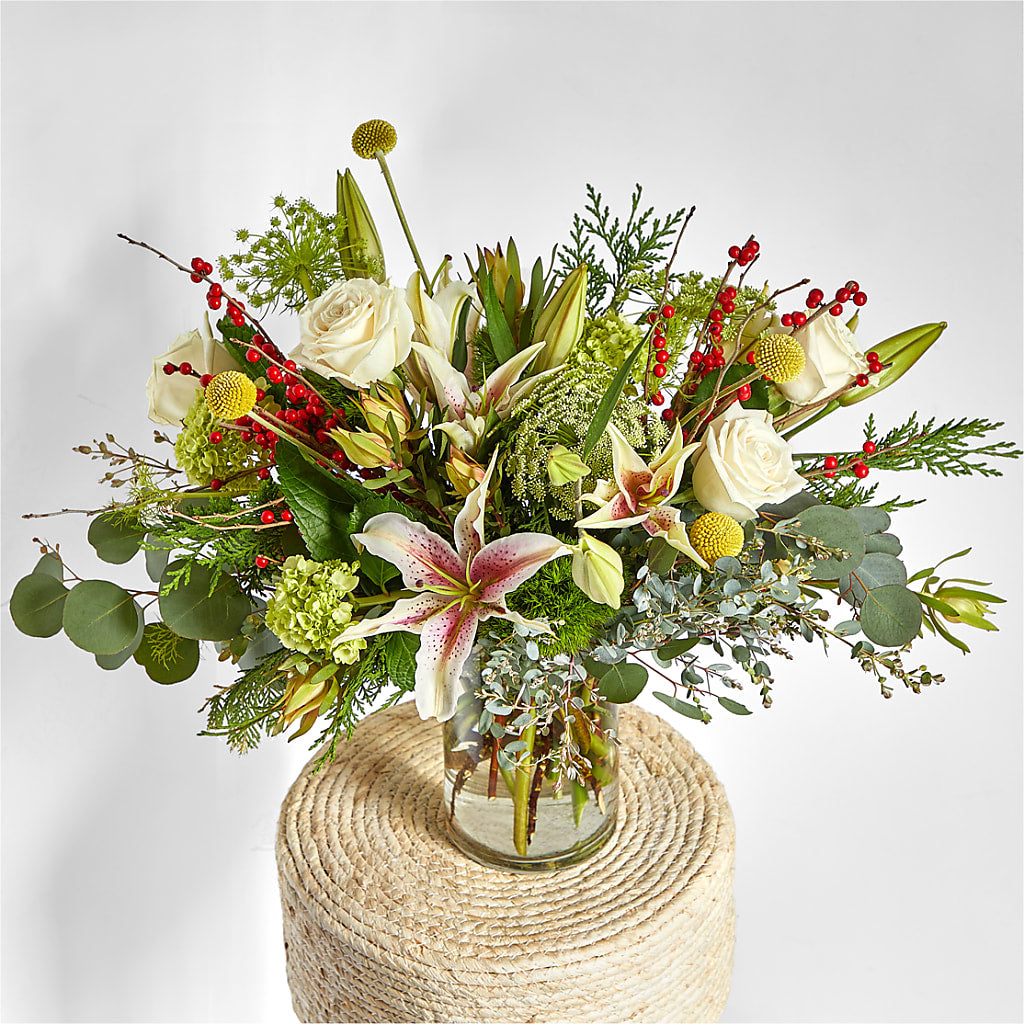 Berry & Bright Bouquet –  Castalia Flower Shoppe, Castalia OH