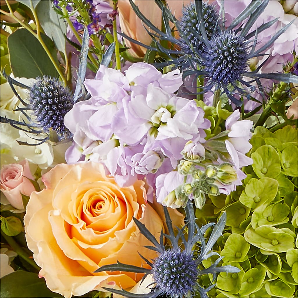 Porch Swing Bouquet –  Castalia Flower Shoppe, Castalia OH