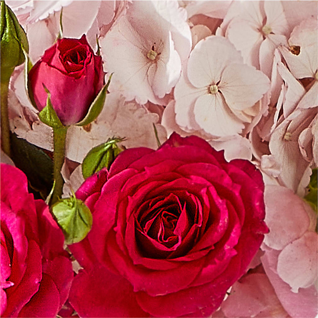 Glitz & Glam Bouquet –  Castalia Flower Shoppe, Castalia OH