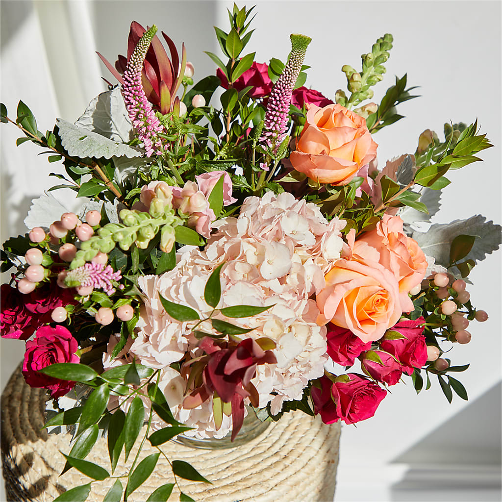 Glitz & Glam Bouquet –  Castalia Flower Shoppe, Castalia OH