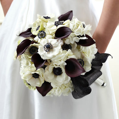 To Have and To Hold Bouquet –  Castalia Flower Shoppe, Castalia OH